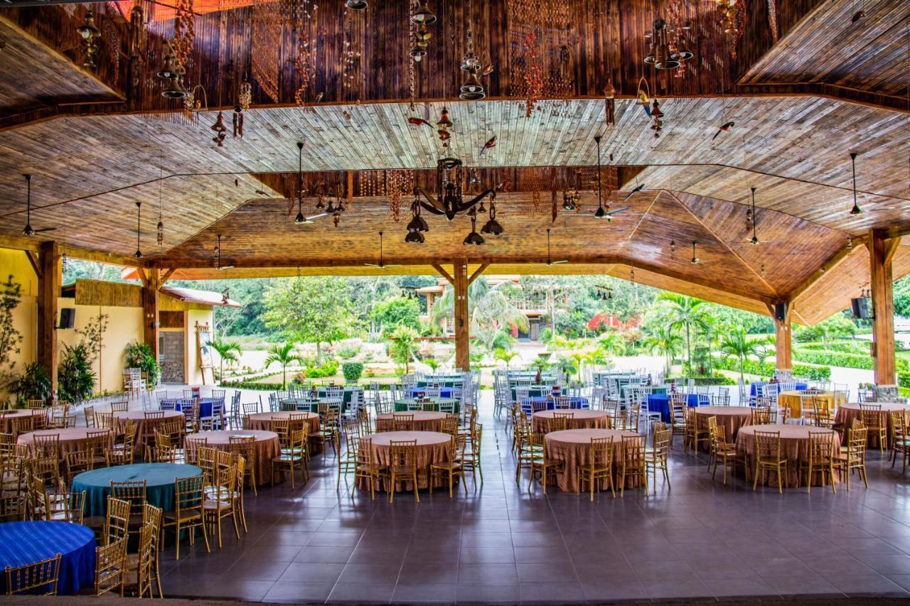 Deluxe Suites Guacamayos - Eco-Lodge & Swimming Pool Bonao Luaran gambar