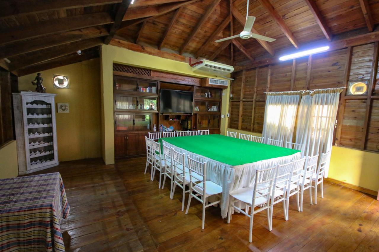 Deluxe Suites Guacamayos - Eco-Lodge & Swimming Pool Bonao Luaran gambar